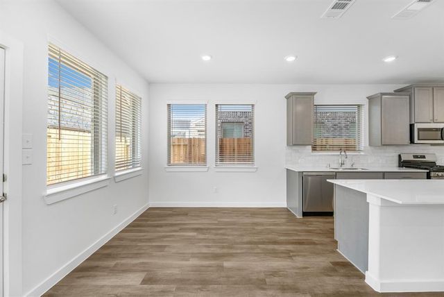 17207 Walden Lake Lane, Hockley, TX 77447