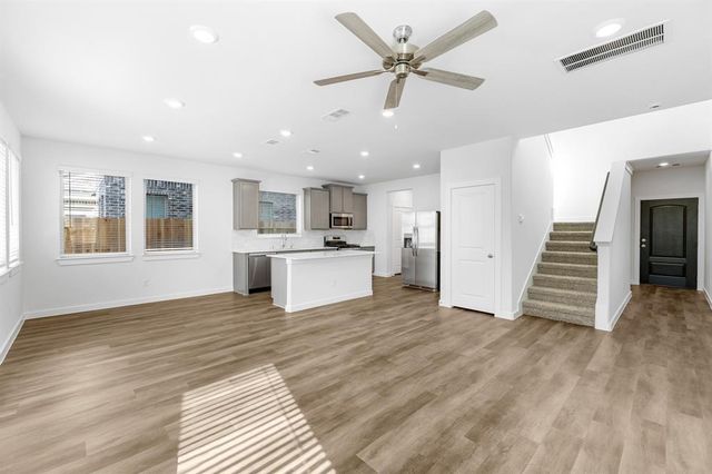 17207 Walden Lake Lane, Hockley, TX 77447