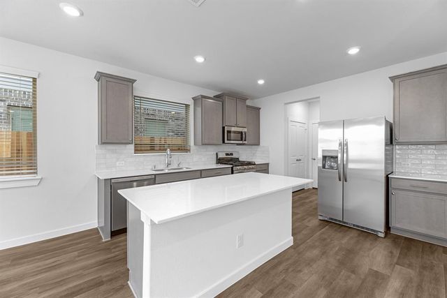 17207 Walden Lake Lane, Hockley, TX 77447