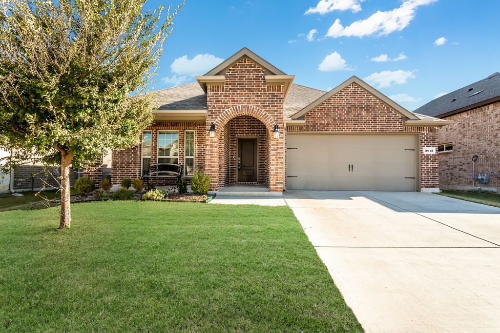 2913 Log Cabin Drive, Celina, TX 75009