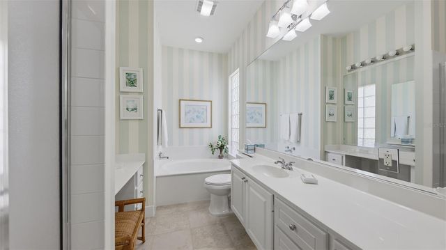8080 CARDENA LANE, Sarasota, FL 34238