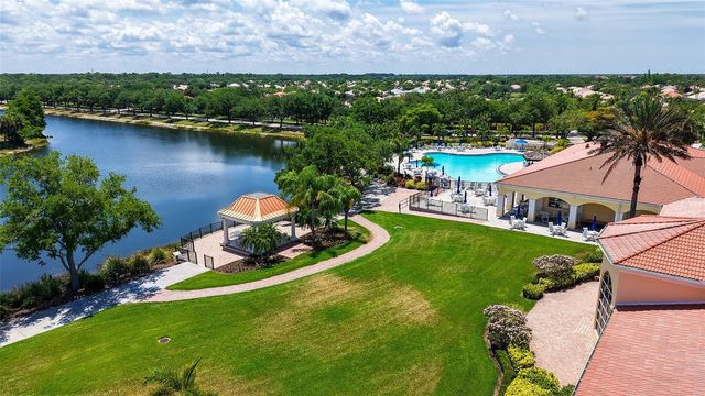 8080 CARDENA LANE, Sarasota, FL 34238
