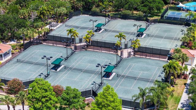 8080 CARDENA LANE, Sarasota, FL 34238