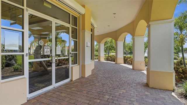 8080 CARDENA LANE, Sarasota, FL 34238