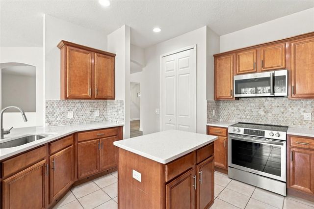 3519 SUNSET ISLES BOULEVARD, Kissimmee, FL 34746