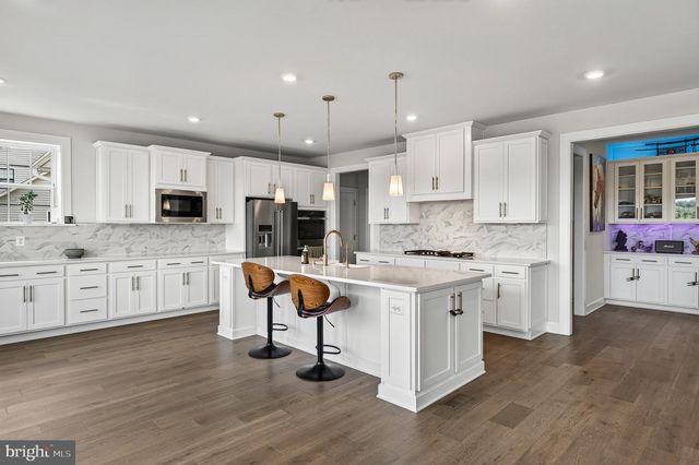 207 ALEXIS CT, West Chester, PA 19380