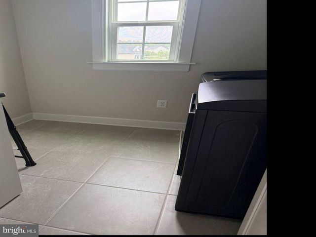 207 ALEXIS CT, West Chester, PA 19380