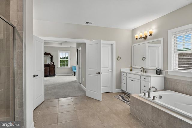 207 ALEXIS CT, West Chester, PA 19380