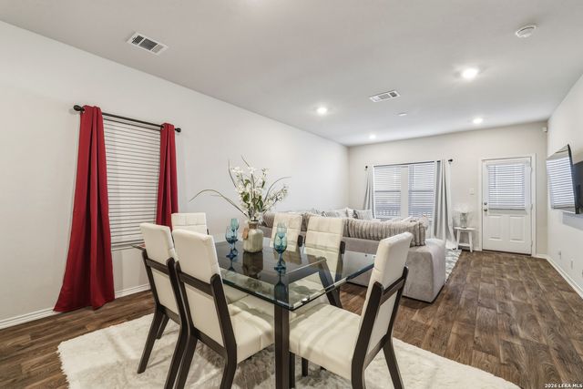 6631 Copper King St, San Antonio, TX 78252