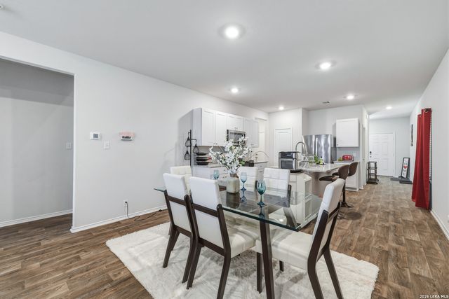 6631 Copper King St, San Antonio, TX 78252