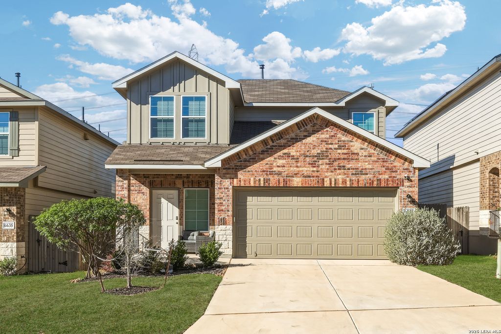 6631 Copper King St, San Antonio, TX 78252