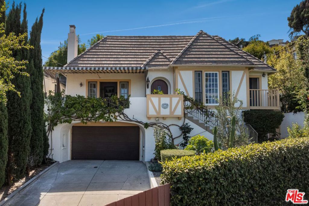 8262 Marmont Lane, Los Angeles, CA 90069