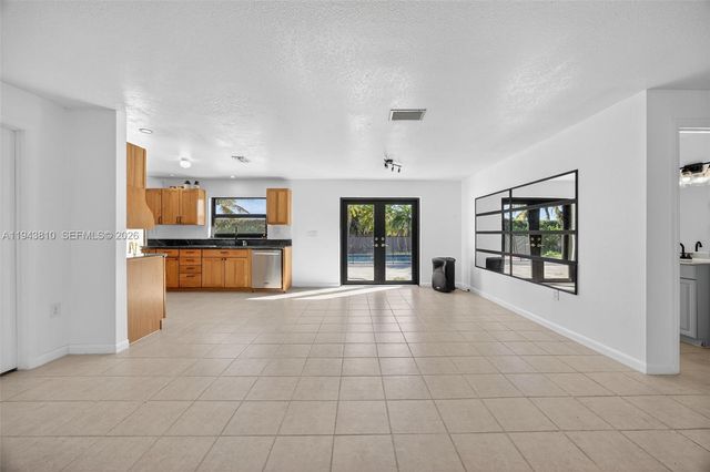 27701 SW 162nd Ct, Homestead, FL 33031