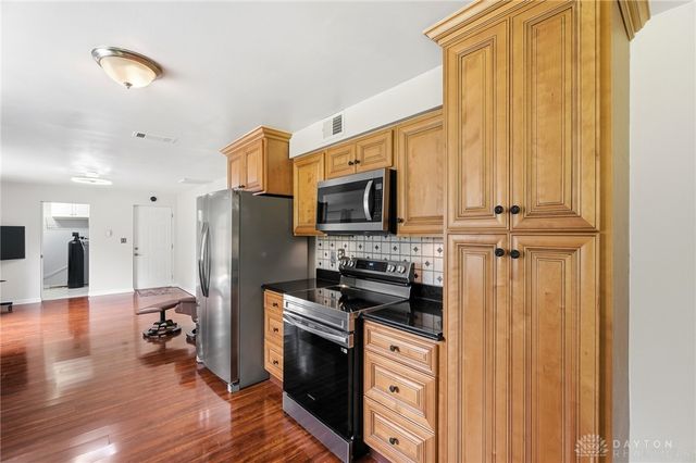 3150 Bonnie Villa Lane, Beavercreek, OH 45431