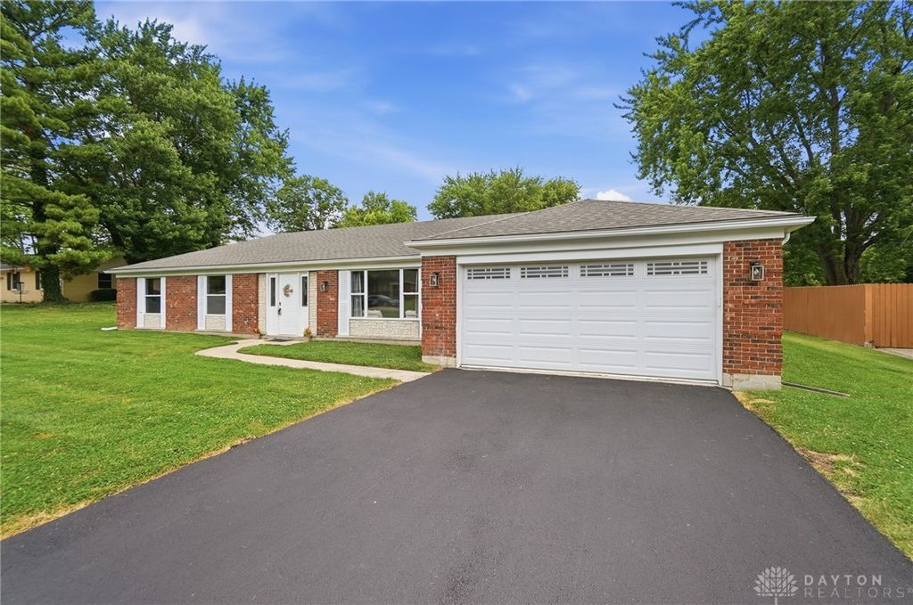 3150 Bonnie Villa Lane, Beavercreek, OH 45431