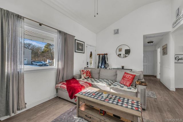 79 Stuyvesant Avenue, Mastic, NY 11950