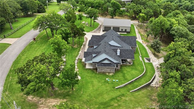 5020 E Redbud Drive, Claremore, OK 74019