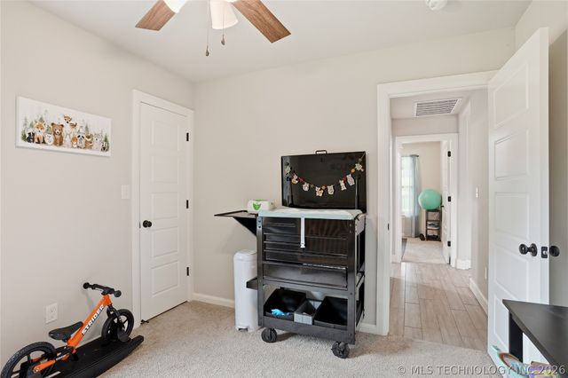 5020 E Redbud Drive, Claremore, OK 74019