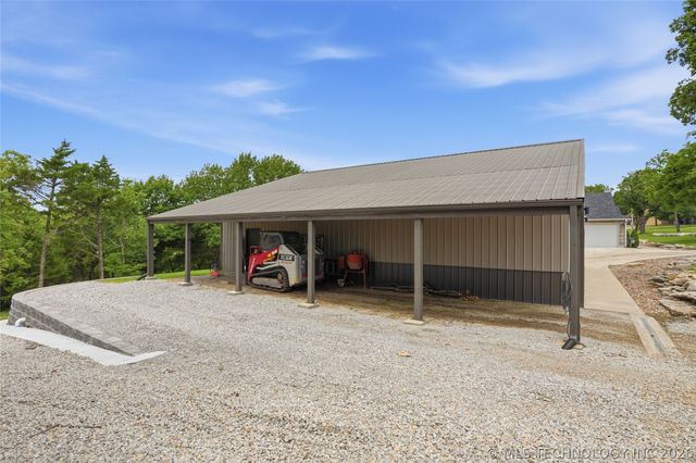 5020 E Redbud Drive, Claremore, OK 74019