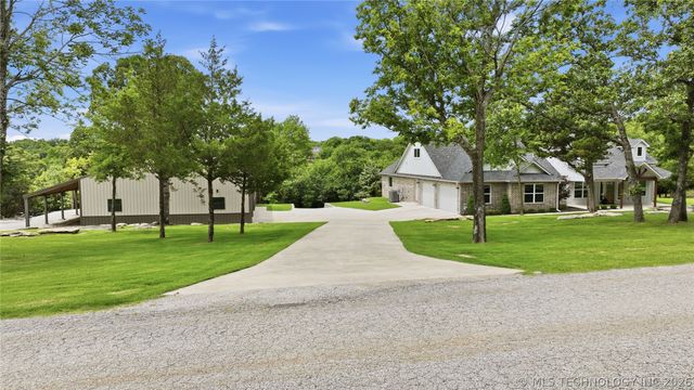 5020 E Redbud Drive, Claremore, OK 74019