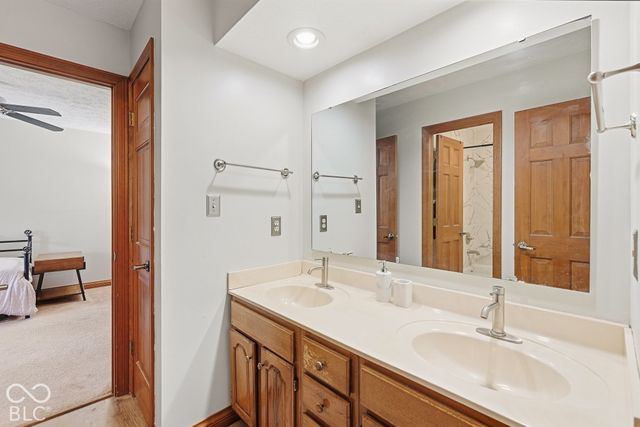 9517 Moorings Boulevard, Indianapolis, IN 46256