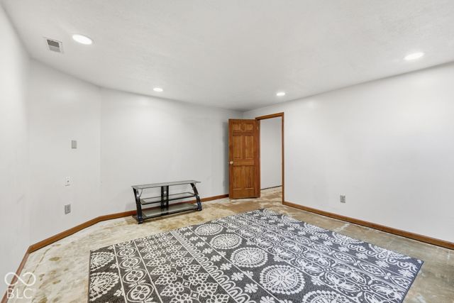 9517 Moorings Boulevard, Indianapolis, IN 46256