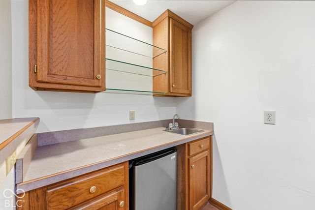9517 Moorings Boulevard, Indianapolis, IN 46256