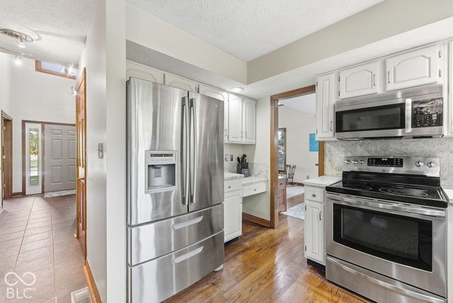 9517 Moorings Boulevard, Indianapolis, IN 46256