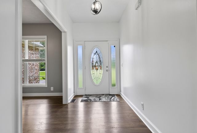 513 N Russell St, Portland, TN 37148