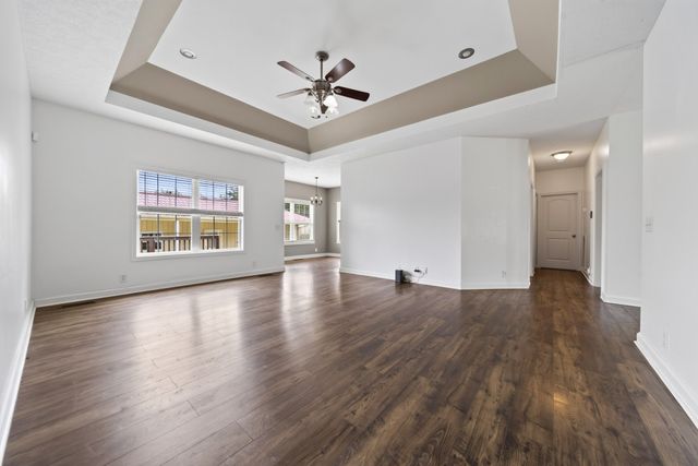 513 N Russell St, Portland, TN 37148