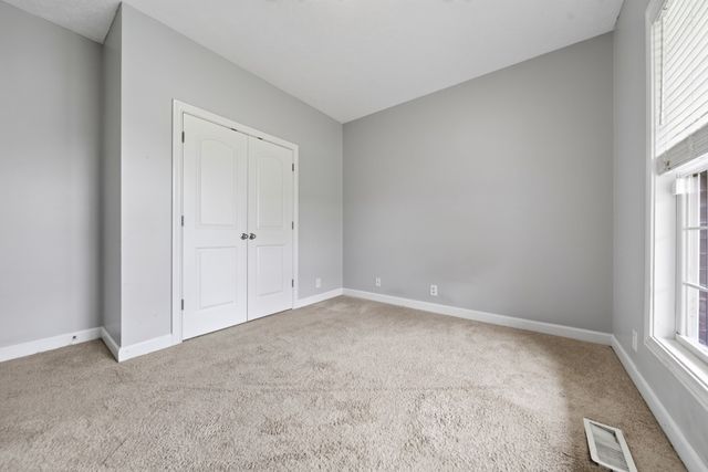 513 N Russell St, Portland, TN 37148