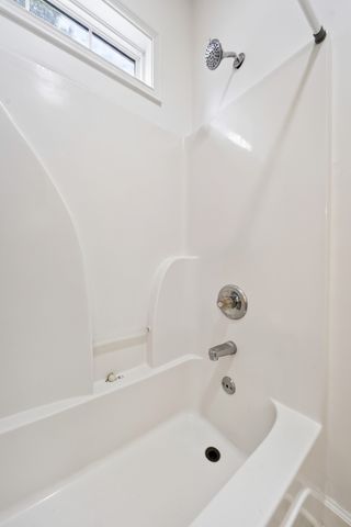 513 N Russell St, Portland, TN 37148