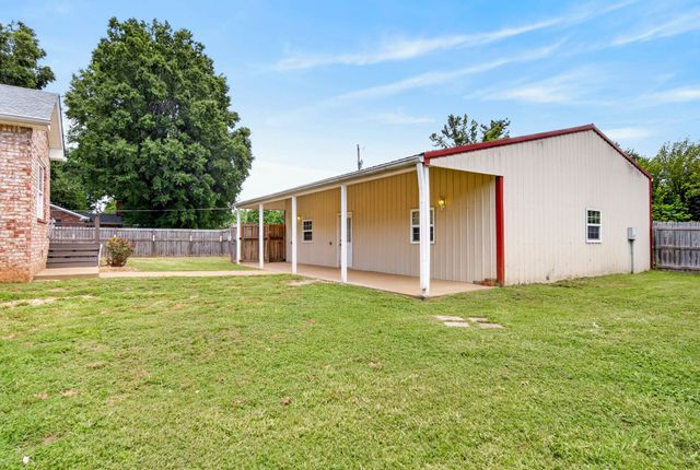 513 N Russell St, Portland, TN 37148