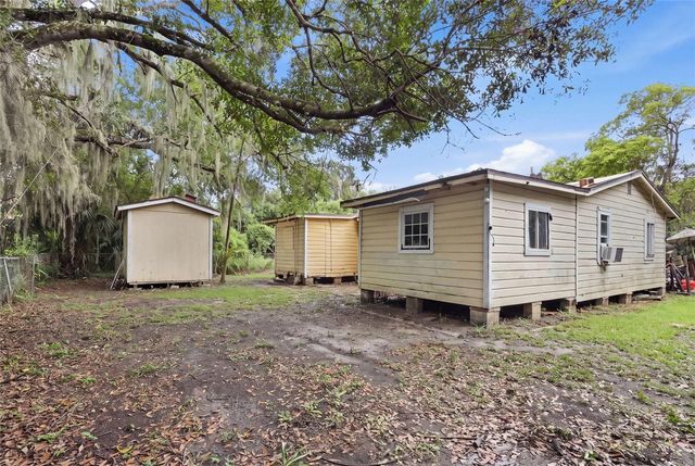2221 GRANBY STREET, Sanford, FL 32771