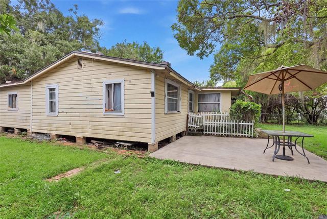 2221 GRANBY STREET, Sanford, FL 32771