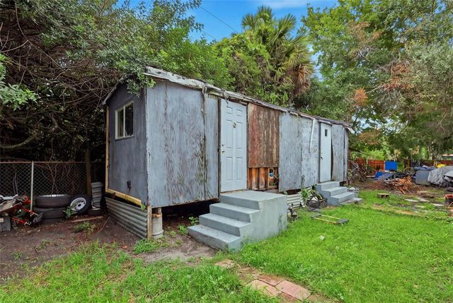 2221 GRANBY STREET, Sanford, FL 32771