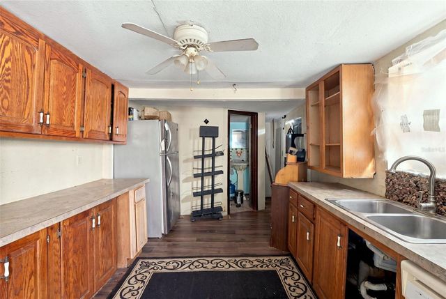 2221 GRANBY STREET, Sanford, FL 32771