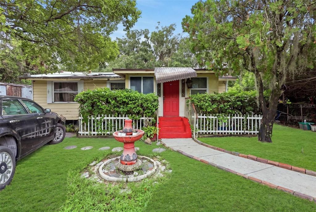 2221 GRANBY STREET, Sanford, FL 32771