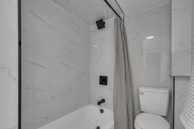 86 Wilwood Avenue, Newark, OH 43055