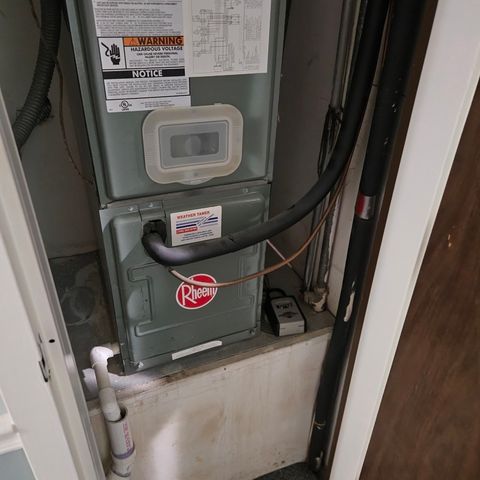 1717 W CRYSTAL Lane 310, Mount Prospect, IL 60056