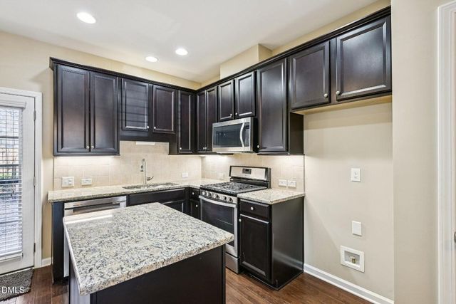 694 Wickham Ridge Road, Apex, NC 27539