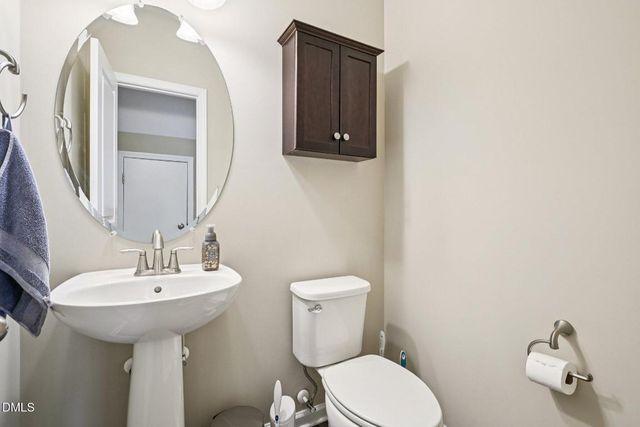 694 Wickham Ridge Road, Apex, NC 27539