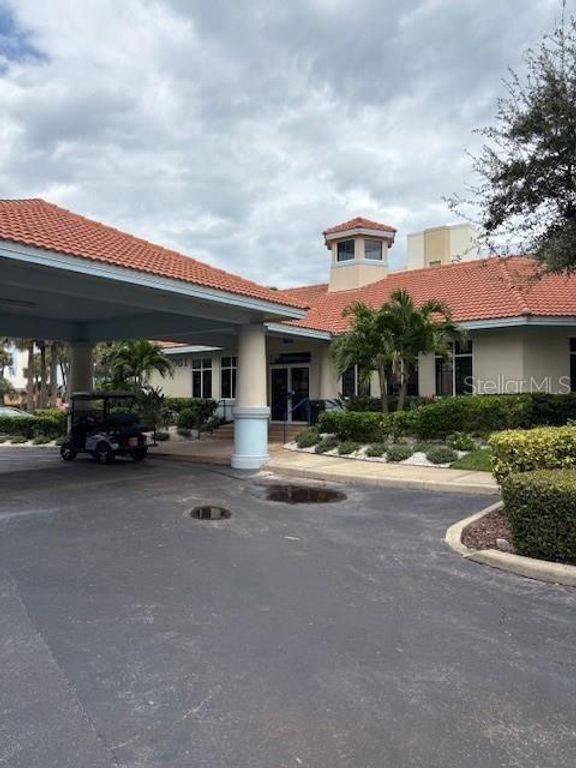Image 17 of property listing at 5300 S ATLANTIC AVENUE 8-401, New Smyrna Beach, FL 32169