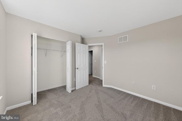 390 ADDISON RD, Smyrna, DE 19977
