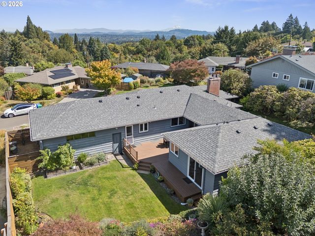 7955 Sw 4TH Ave, Portland, OR 97219