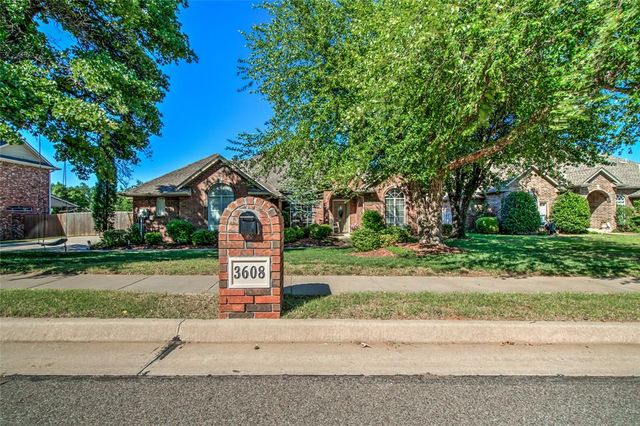 3608 Equestrian Court, Edmond, OK 73034