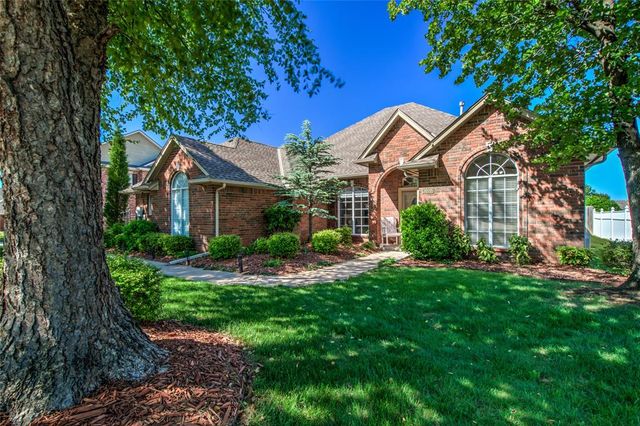 3608 Equestrian Court, Edmond, OK 73034