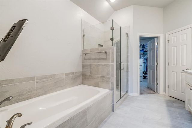 3608 Equestrian Court, Edmond, OK 73034