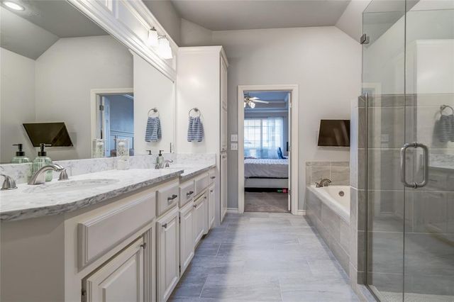 3608 Equestrian Court, Edmond, OK 73034