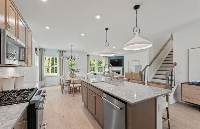 810 Tupelo Way, Villa Rica, GA 30180